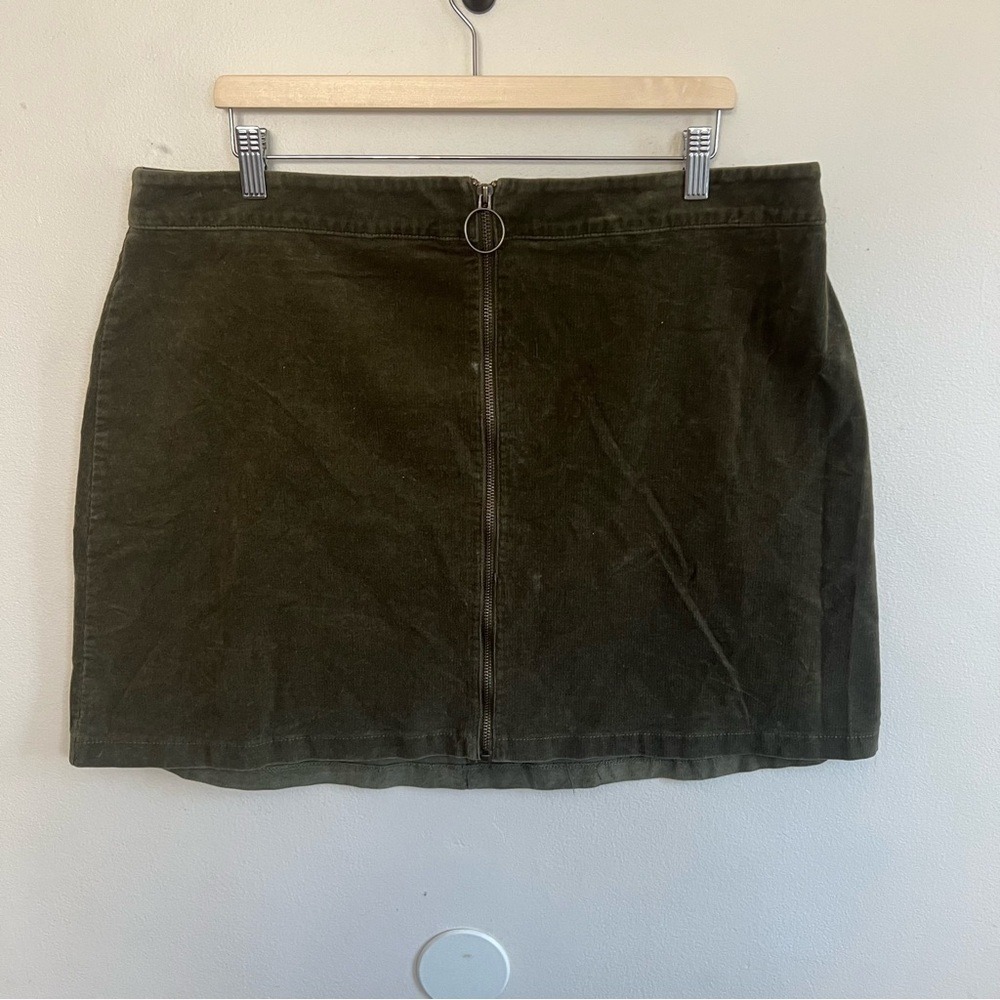 Forever 21+‎ Olive Green Corduroy Zip Front O-Ring Mini Skirt Plus Size 2X
